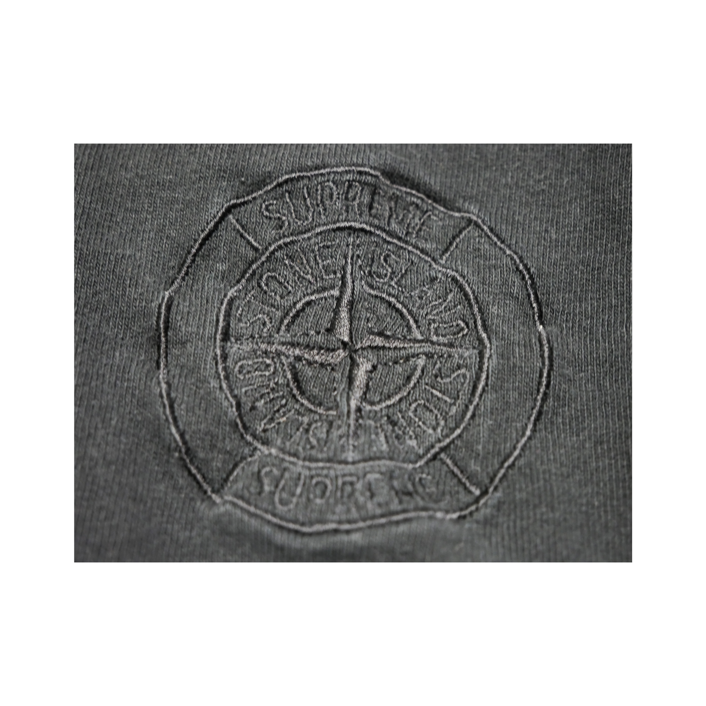 T-SHIRT - STONE ISLAND X SUPREME
